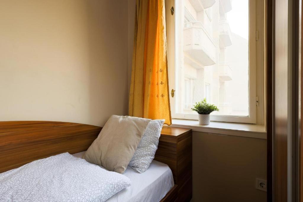 Downtown Vintage Home By Bella Budapest Eksteriør bilde